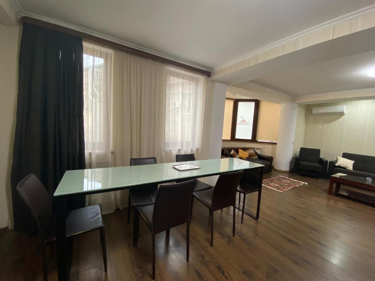 City Center Apart Hotel Tbilisi Zewnętrze zdjęcie